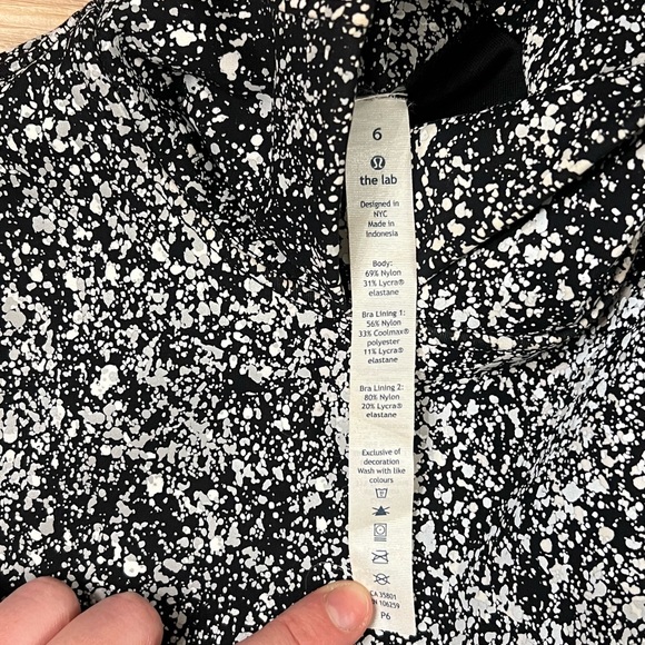 RARE Lululemon labs splatter t-neck size 6 reflective - Picture 4 of 7
